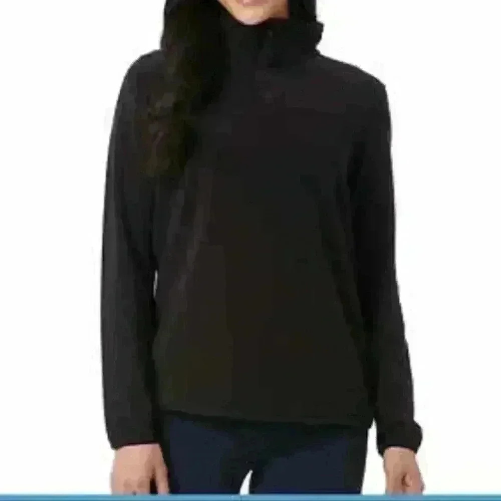 32D Pullover shirt